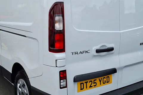 DL75WDF Renault Trafic LL30 Blue dCi 130 Advance [Safety] Van Thumbnail #33