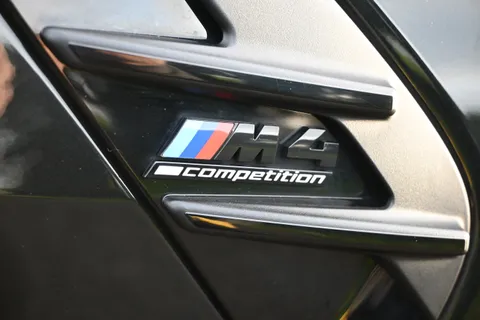 YGZ3040 BMW M4 M4 xDrive Competition M 2dr Step Auto Thumbnail #29