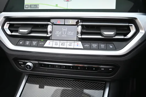 YGZ3040 BMW M4 M4 xDrive Competition M 2dr Step Auto Thumbnail #37