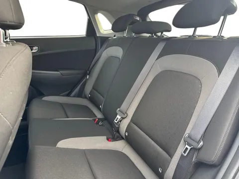 9 of 32 for Hyundai Kona 1.0T GDi Play Edition 5dr