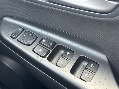 22 of 32 for Hyundai Kona 1.0T GDi Play Edition 5dr