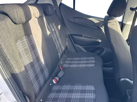 DP25OGC Hyundai i10 1.0 [63] Premium 5dr [Nav] Thumbnail #10