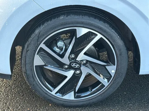 DP25OGC Hyundai i10 1.0 [63] Premium 5dr [Nav] Thumbnail #16