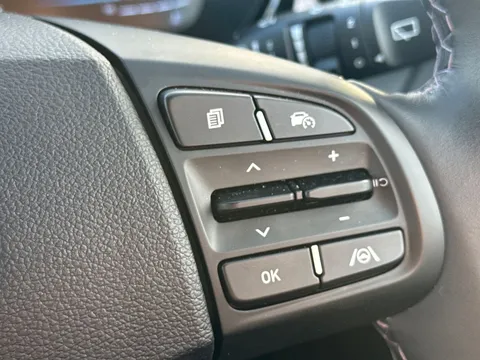 DP25OGC Hyundai i10 1.0 [63] Premium 5dr [Nav] Thumbnail #25