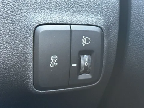 DP25OGC Hyundai i10 1.0 [63] Premium 5dr [Nav] Thumbnail #28