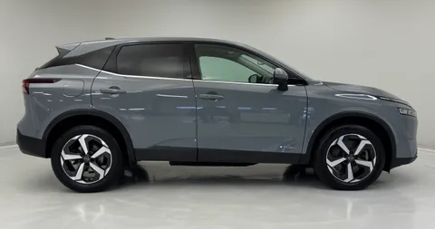 YF72ULO Nissan Qashqai 1.5 E-Power N-Connecta 5dr Auto Thumbnail #12