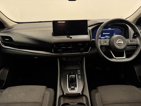 YF72ULO Nissan Qashqai 1.5 E-Power N-Connecta 5dr Auto Thumbnail #4