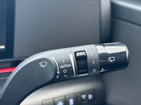 DX75XWM Hyundai Kona 1.6 Hybrid 129 N Line 5dr DCT Thumbnail #24