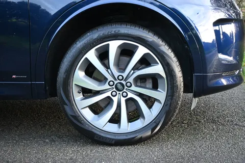 LD70UTT Land Rover Discovery Sport 2.0 D180 R-Dynamic SE 5dr Auto Thumbnail #10