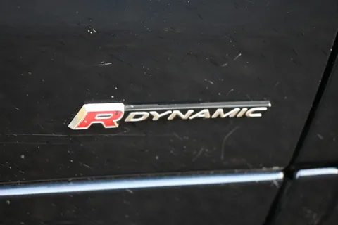 LD70UTT Land Rover Discovery Sport 2.0 D180 R-Dynamic SE 5dr Auto Thumbnail #11