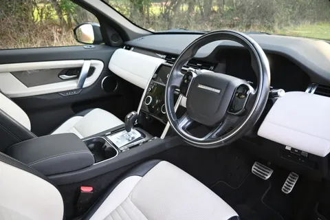 LD70UTT Land Rover Discovery Sport 2.0 D180 R-Dynamic SE 5dr Auto Thumbnail #15