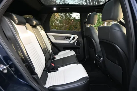 LD70UTT Land Rover Discovery Sport 2.0 D180 R-Dynamic SE 5dr Auto Thumbnail #25