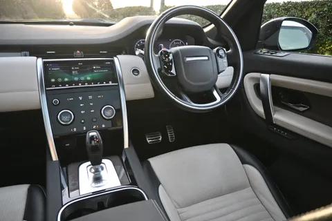 LD70UTT Land Rover Discovery Sport 2.0 D180 R-Dynamic SE 5dr Auto Thumbnail #26