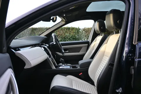 LD70UTT Land Rover Discovery Sport 2.0 D180 R-Dynamic SE 5dr Auto Thumbnail #36