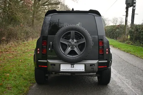 HN25ABK Land Rover Defender 3.0 D250 Hard Top X-Dynamic SE Auto Thumbnail #8