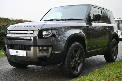 HN25ABK Land Rover Defender 3.0 D250 Hard Top X-Dynamic SE Auto Thumbnail #1