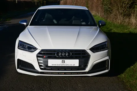 MX18ZTE Audi A5 S5 Quattro 2dr Tiptronic Thumbnail #4