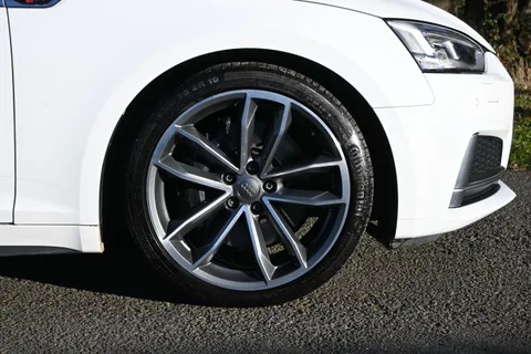 MX18ZTE Audi A5 S5 Quattro 2dr Tiptronic Thumbnail #5