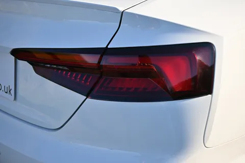 MX18ZTE Audi A5 S5 Quattro 2dr Tiptronic Thumbnail #16