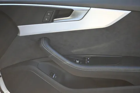 MX18ZTE Audi A5 S5 Quattro 2dr Tiptronic Thumbnail #24