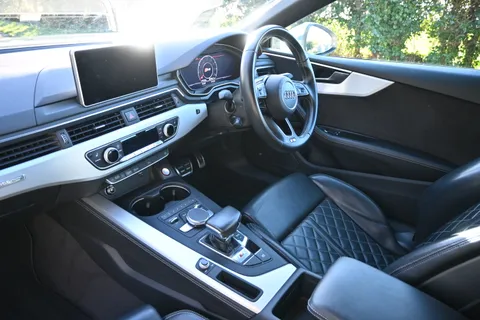 MX18ZTE Audi A5 S5 Quattro 2dr Tiptronic Thumbnail #30