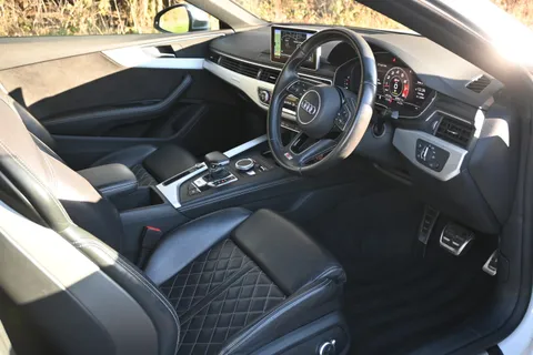 MX18ZTE Audi A5 S5 Quattro 2dr Tiptronic Thumbnail #47