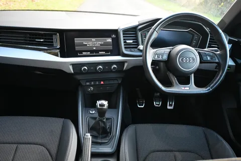 DX23XKL Audi A1 30 TFSI 110 Black Edition 5dr Thumbnail #24