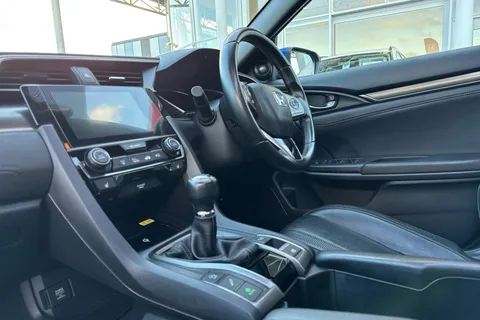 2 of 36 for Honda Civic 1.5 VTEC Turbo Prestige 5dr CVT