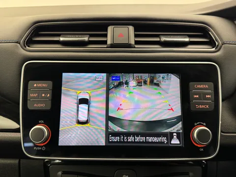 AD71DLN Nissan LEAF 160kW e+ Tekna 62kWh 5dr Auto Thumbnail #17