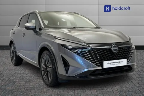 OW74DKE Nissan Qashqai 1.3 DiG-T MH Tekna 5dr Thumbnail #1