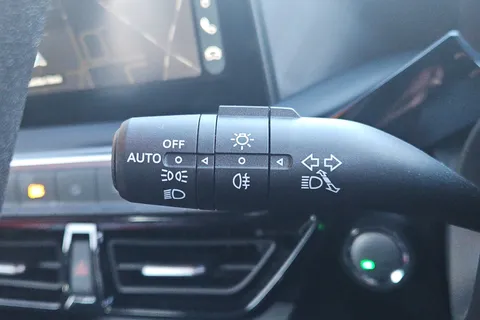 ML75RZN Mg Motor Uk Mg3 1.5 SE 5dr Thumbnail #20