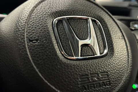 MV73UKK Honda Hr-V 1.5 eHEV Elegance 5dr CVT Thumbnail #35