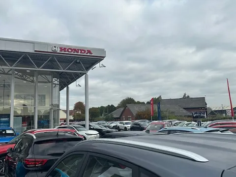 MA21NFO Honda Jazz 1.5 i-MMD Hybrid Crosstar EX 5dr eCVT Thumbnail #22