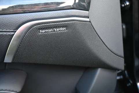 KU65JOA Mercedes-Benz Sl Class SL 63 [585] 2dr Tip Auto Thumbnail #30