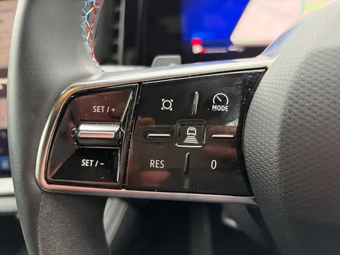 DX25OLN Renault Austral E-Tech FHEV Techno Esprit Alpine 5dr Auto Thumbnail #25