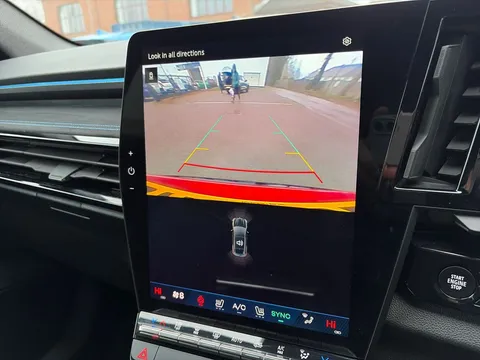 DX25OLN Renault Austral E-Tech FHEV Techno Esprit Alpine 5dr Auto Thumbnail #30