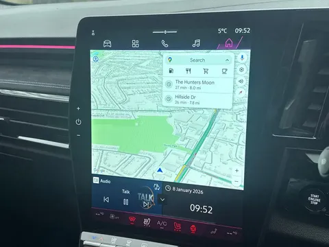 DU25VVM Renault Rafale E-Tech FHEV Iconic Esprit Alpine 5dr Auto 4C Thumbnail #23