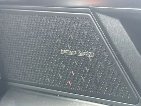 DU25VVM Renault Rafale E-Tech FHEV Iconic Esprit Alpine 5dr Auto 4C Thumbnail #25