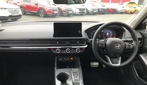 MC23UHG Honda Civic 2.0 eHEV Advance 5dr CVT Thumbnail #4