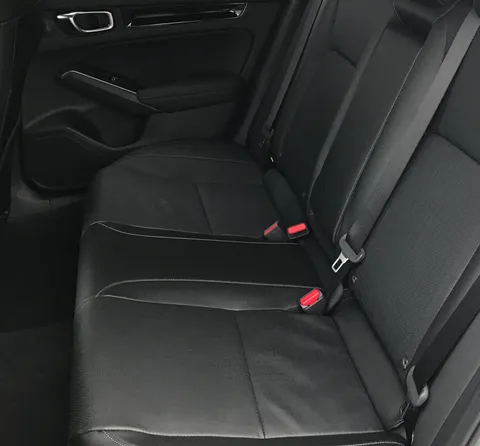 MC23UHG Honda Civic 2.0 eHEV Advance 5dr CVT Thumbnail #8