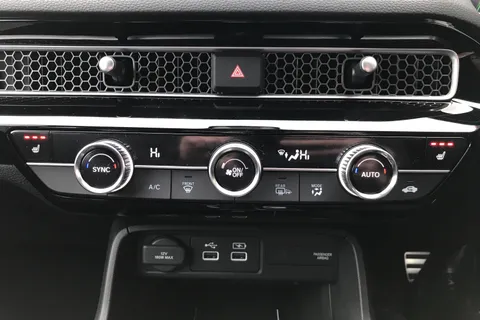 MC23UHG Honda Civic 2.0 eHEV Advance 5dr CVT Thumbnail #13