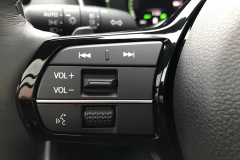 MC23UHG Honda Civic 2.0 eHEV Advance 5dr CVT Thumbnail #17