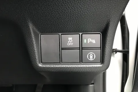 MC23UHG Honda Civic 2.0 eHEV Advance 5dr CVT Thumbnail #20