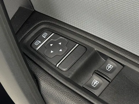 DN75ETL Renault Kangoo ML19 Blue dCi 115 EDC Advance [Safety] Van Thumbnail #15