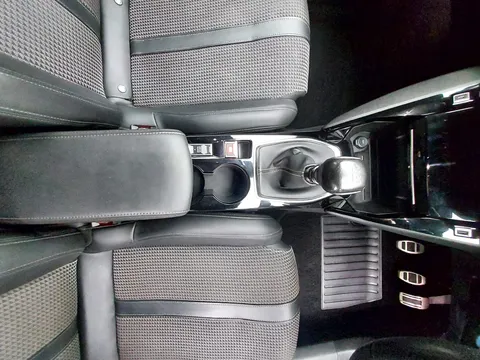 FY70NKC Peugeot 2008 1.2 PureTech 130 GT Line 5dr Thumbnail #18