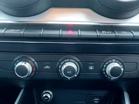 EO69WNL Audi Q2 30 TDI Sport 5dr Thumbnail #13