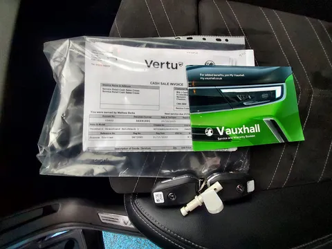 DE72YXU Vauxhall Grandland 1.2 Turbo Ultimate 5dr Thumbnail #18