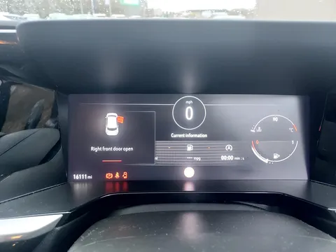 DE72YXU Vauxhall Grandland 1.2 Turbo Ultimate 5dr Thumbnail #25