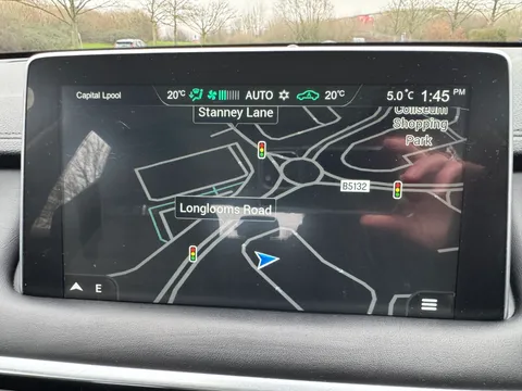 DG22YUV Mg Motor Uk Hs 1.5 T-GDI PHEV Exclusive 5dr Auto Thumbnail #27