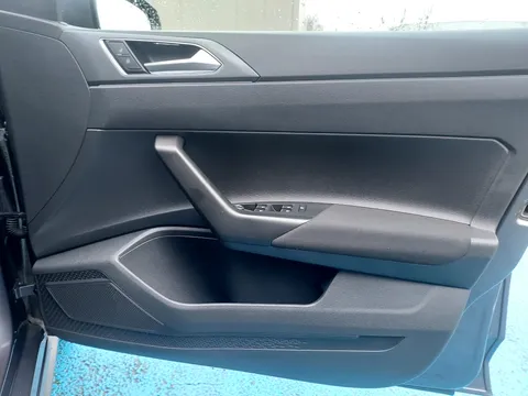 MK23ADU Volkswagen Polo 1.0 TSI R-Line 5dr Thumbnail #12